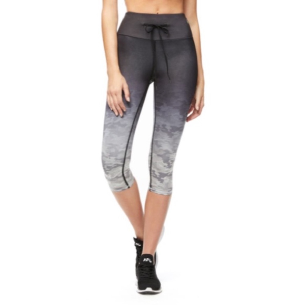 Good American Ombré Cropped Leggings XL